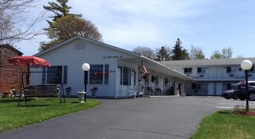 Lighthouse View Motel 맥키노 시티 외부 사진
