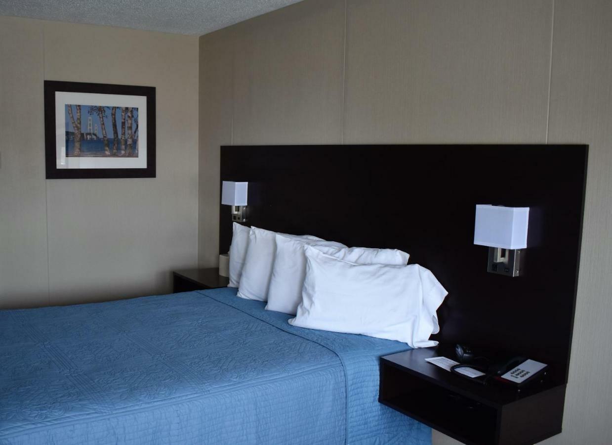 Lighthouse View Motel 맥키노 시티 외부 사진